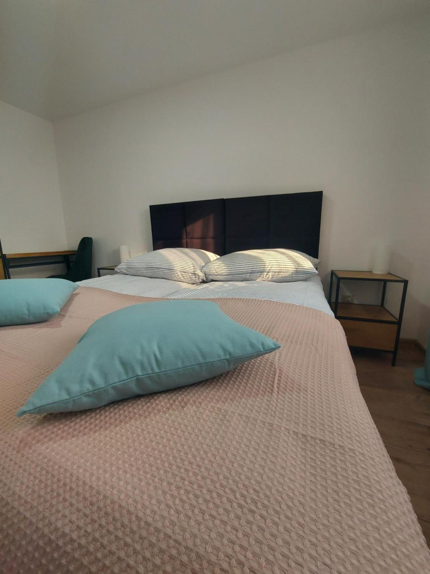 Pokoje I Apartamenty Matdar Mikołajki Quarto foto